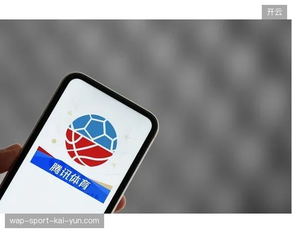 体育赛事版权分销正在从单一渠道买断向全媒体权益深度共创模式偏移